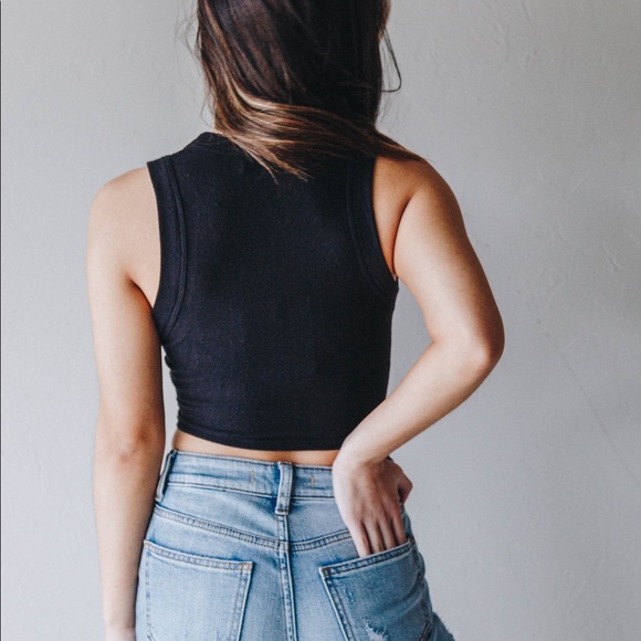 NWT Beach Riot Riot Crop - Picture 4 of 4